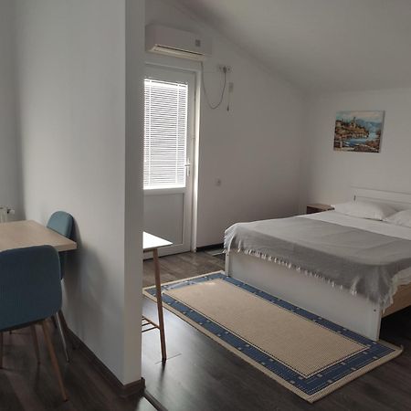 Family Нotel Banuri Kutaisi Exteriér fotografie