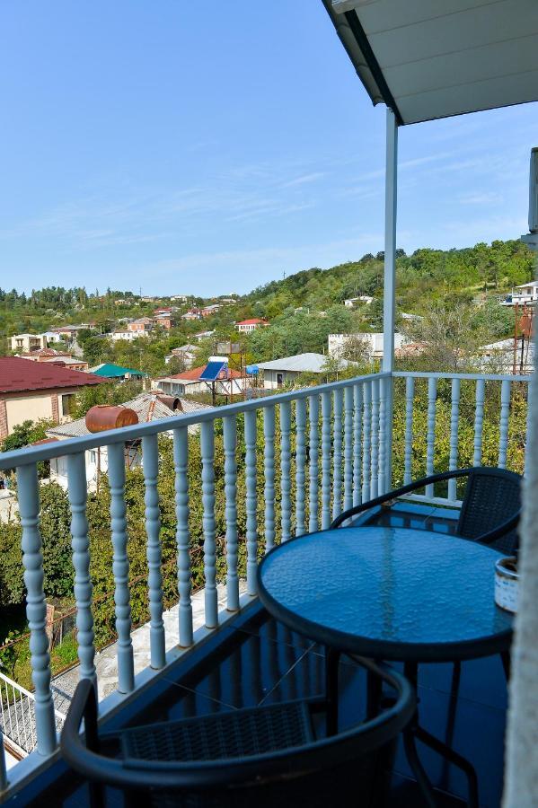 Family Нotel Banuri Kutaisi Exteriér fotografie