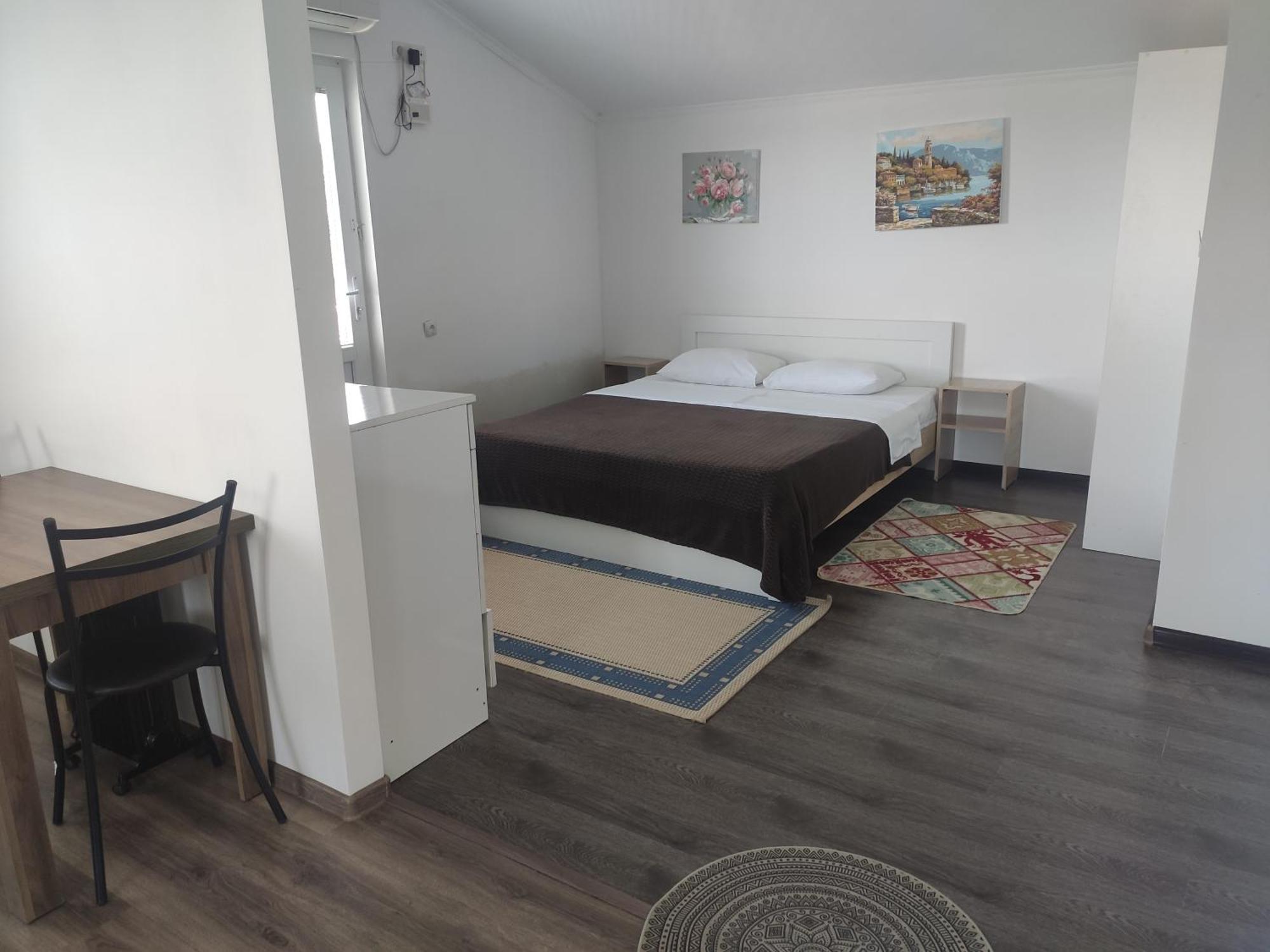 Family Нotel Banuri Kutaisi Exteriér fotografie