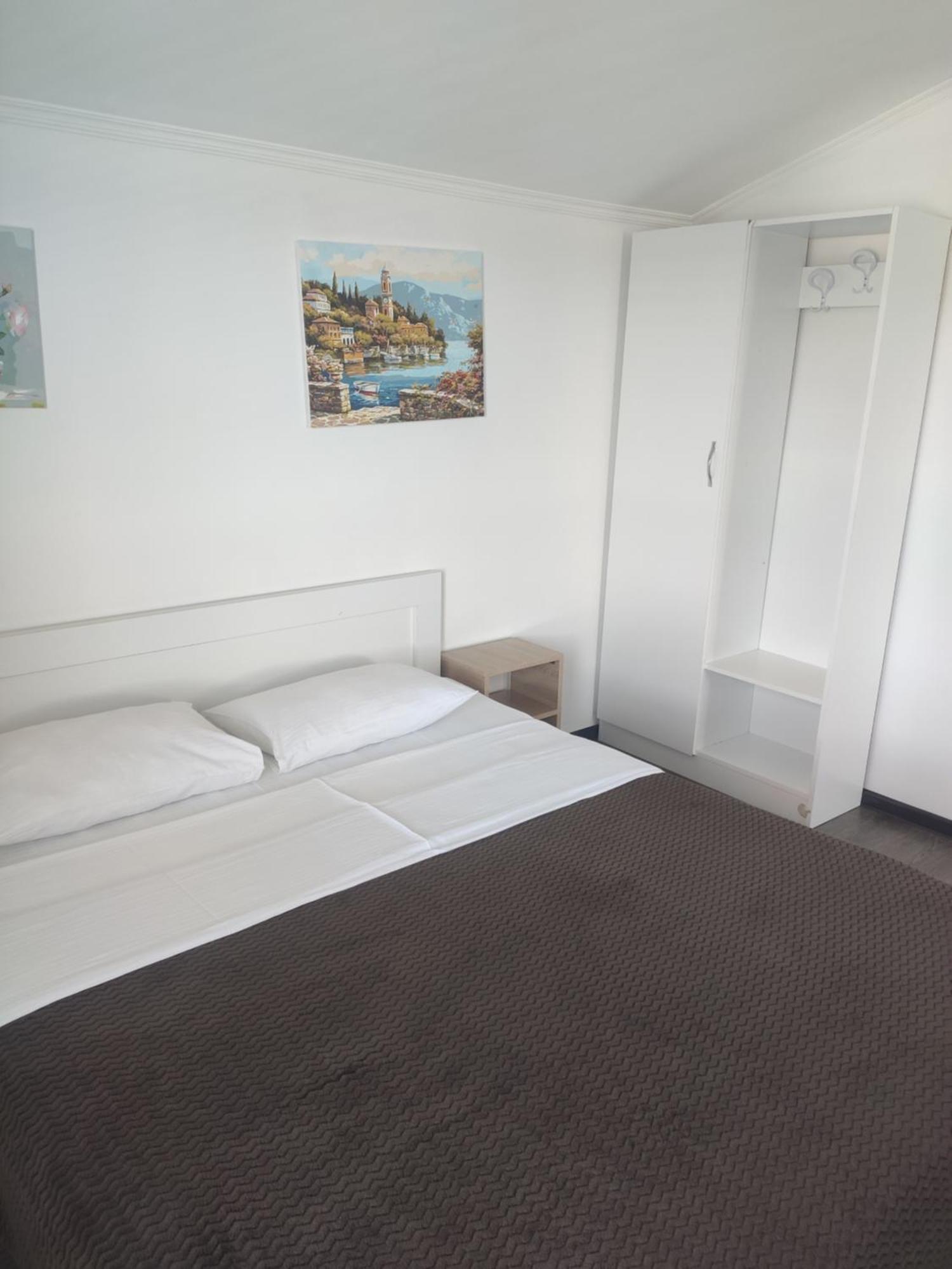 Family Нotel Banuri Kutaisi Exteriér fotografie