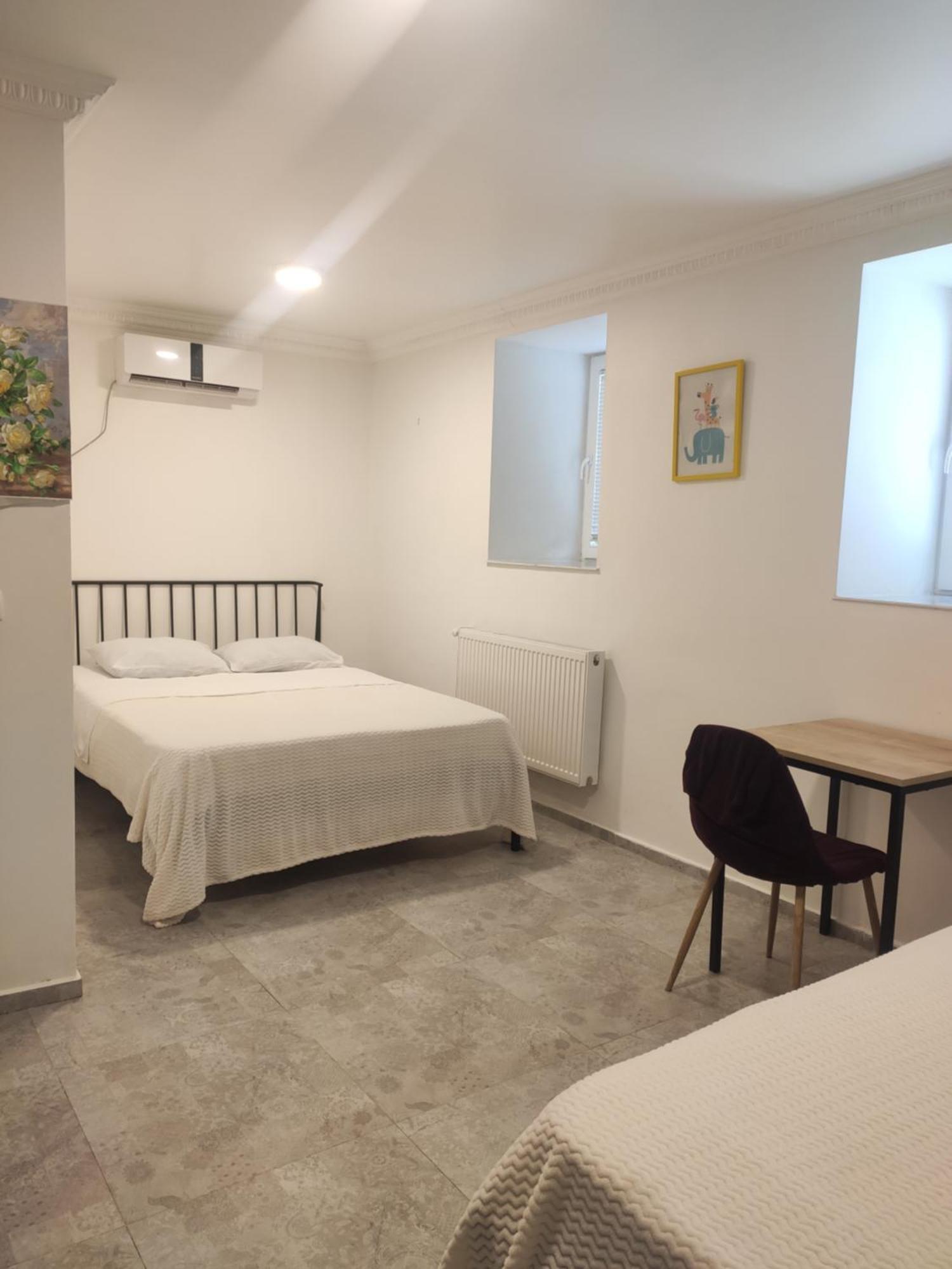 Family Нotel Banuri Kutaisi Pokoj fotografie